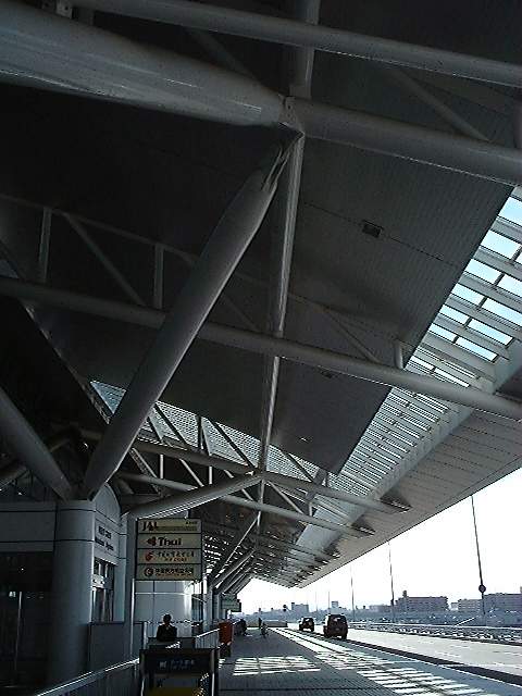 fukuoka airport04.jpg